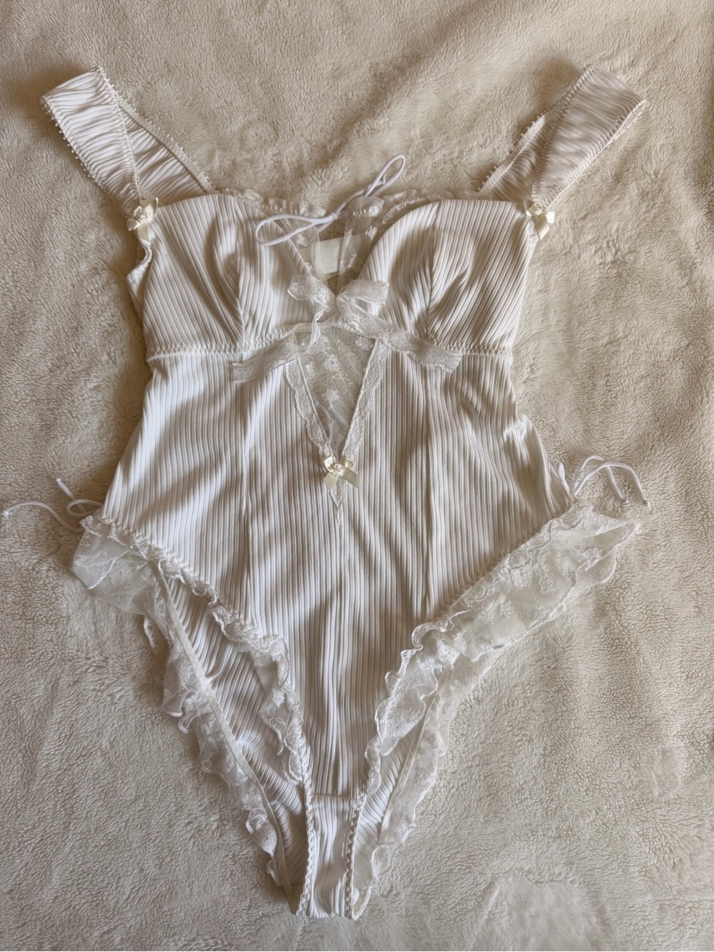For Love & Lemons Ivory Ruffled Lace-Trim Chemise